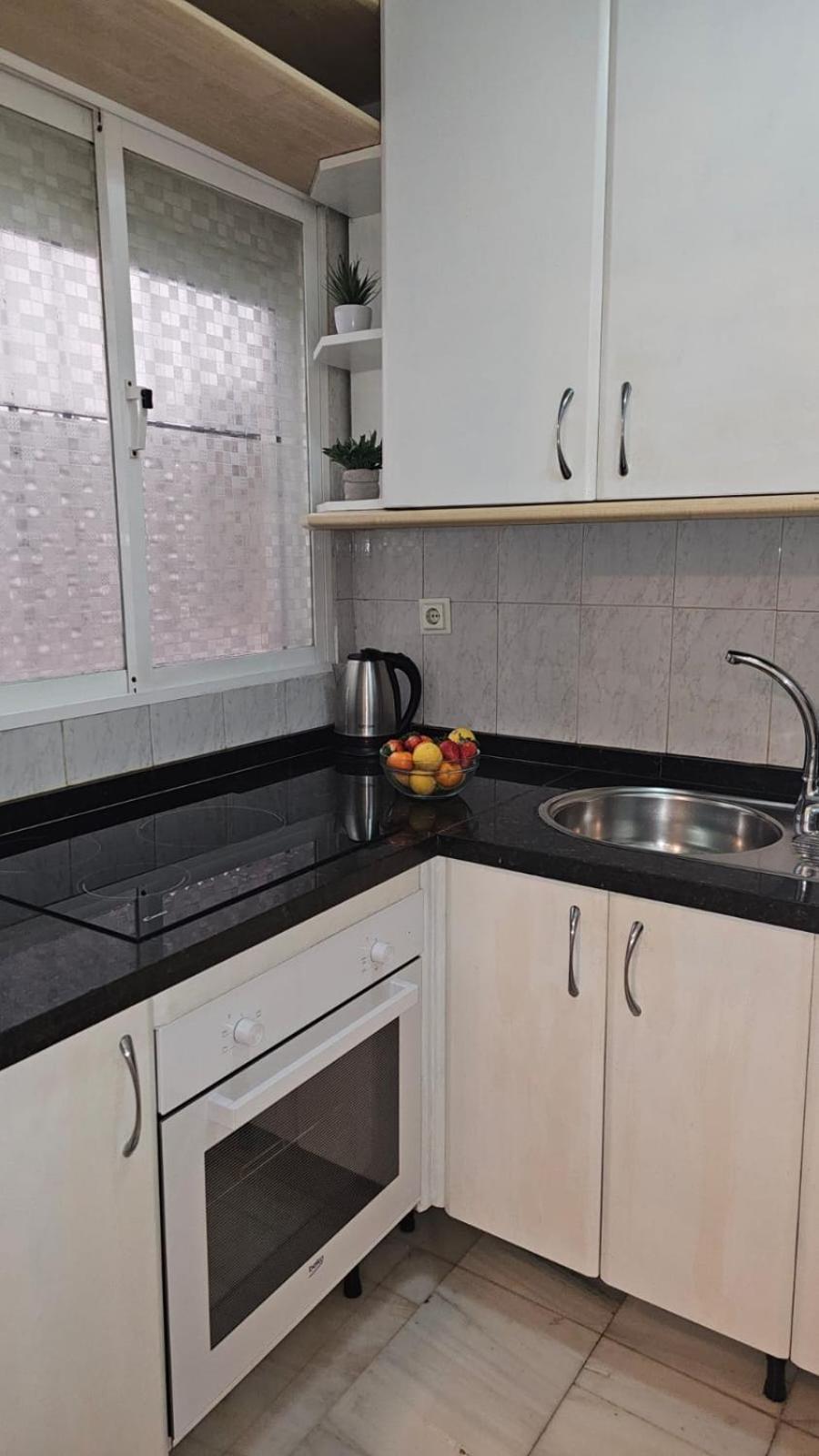 Ideal Holiday Apartment One Bedroom City Center Malaga Zewnętrze zdjęcie