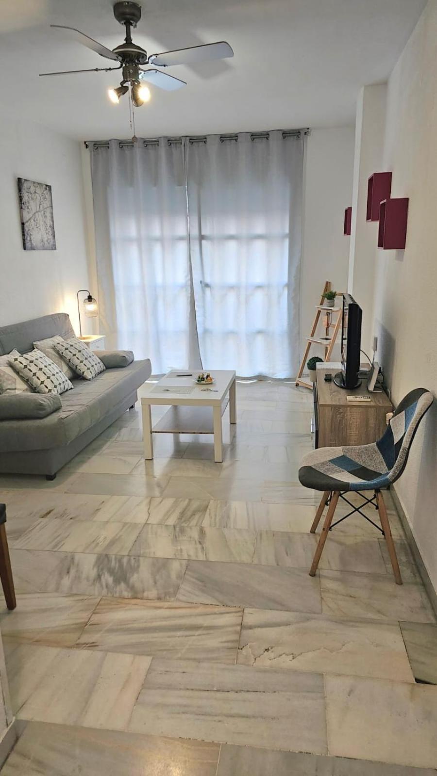 Ideal Holiday Apartment One Bedroom City Center Malaga Zewnętrze zdjęcie