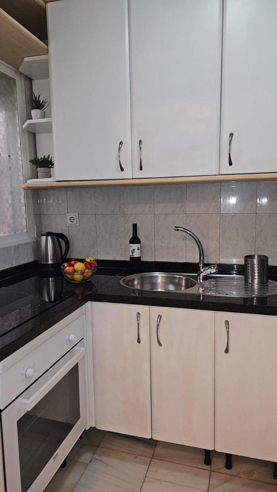 Ideal Holiday Apartment One Bedroom City Center Malaga Zewnętrze zdjęcie